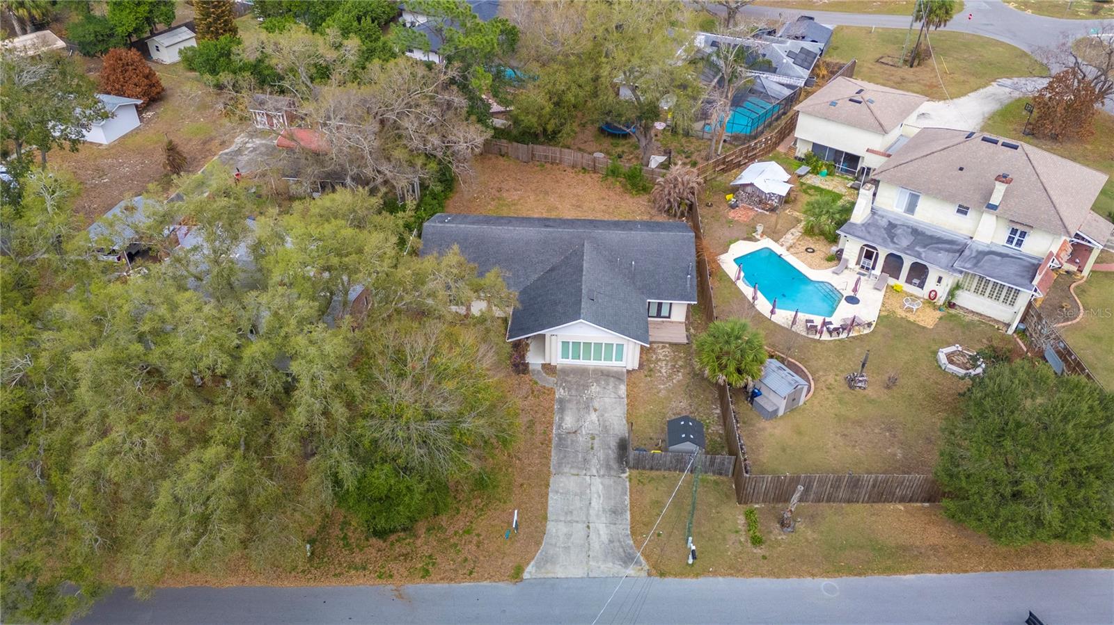 Image 34 of 43 For 132 Alachua Drive