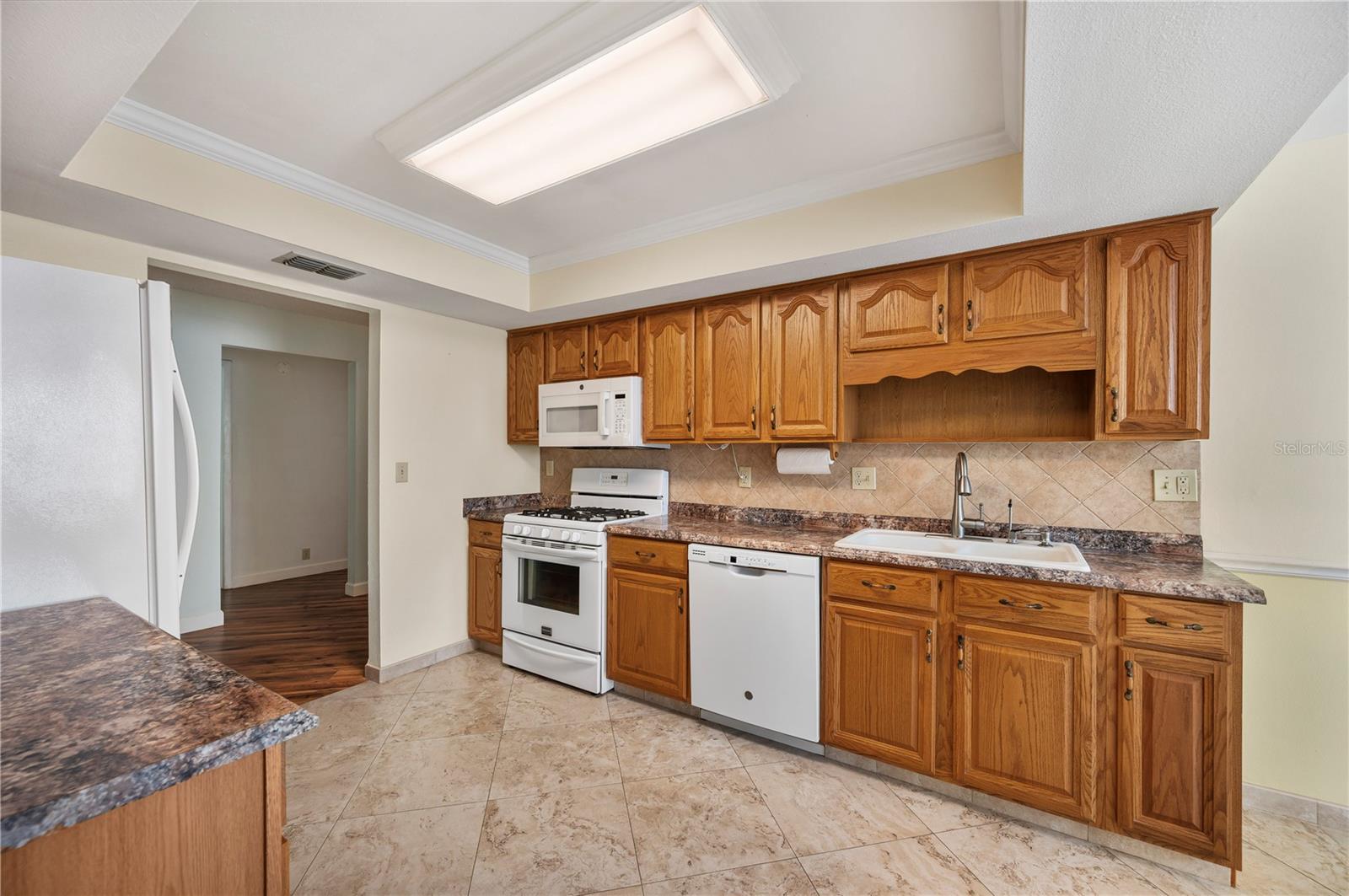 Image 10 of 42 For 730 Canberra Road