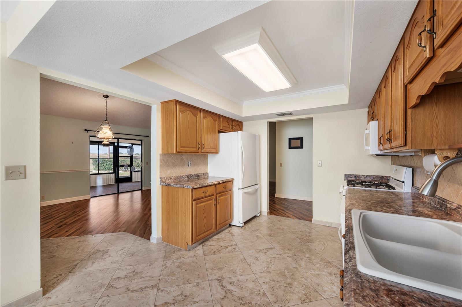 Image 12 of 42 For 730 Canberra Road