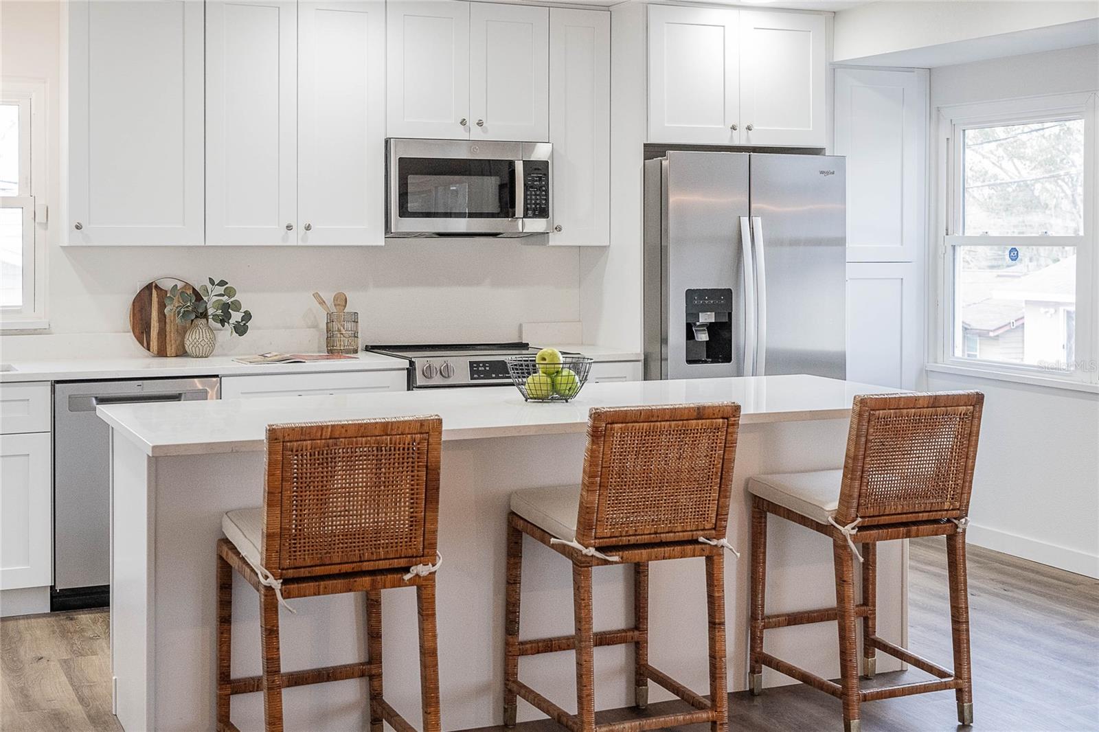 Image 10 of 27 For 4930 Sharon Avenue