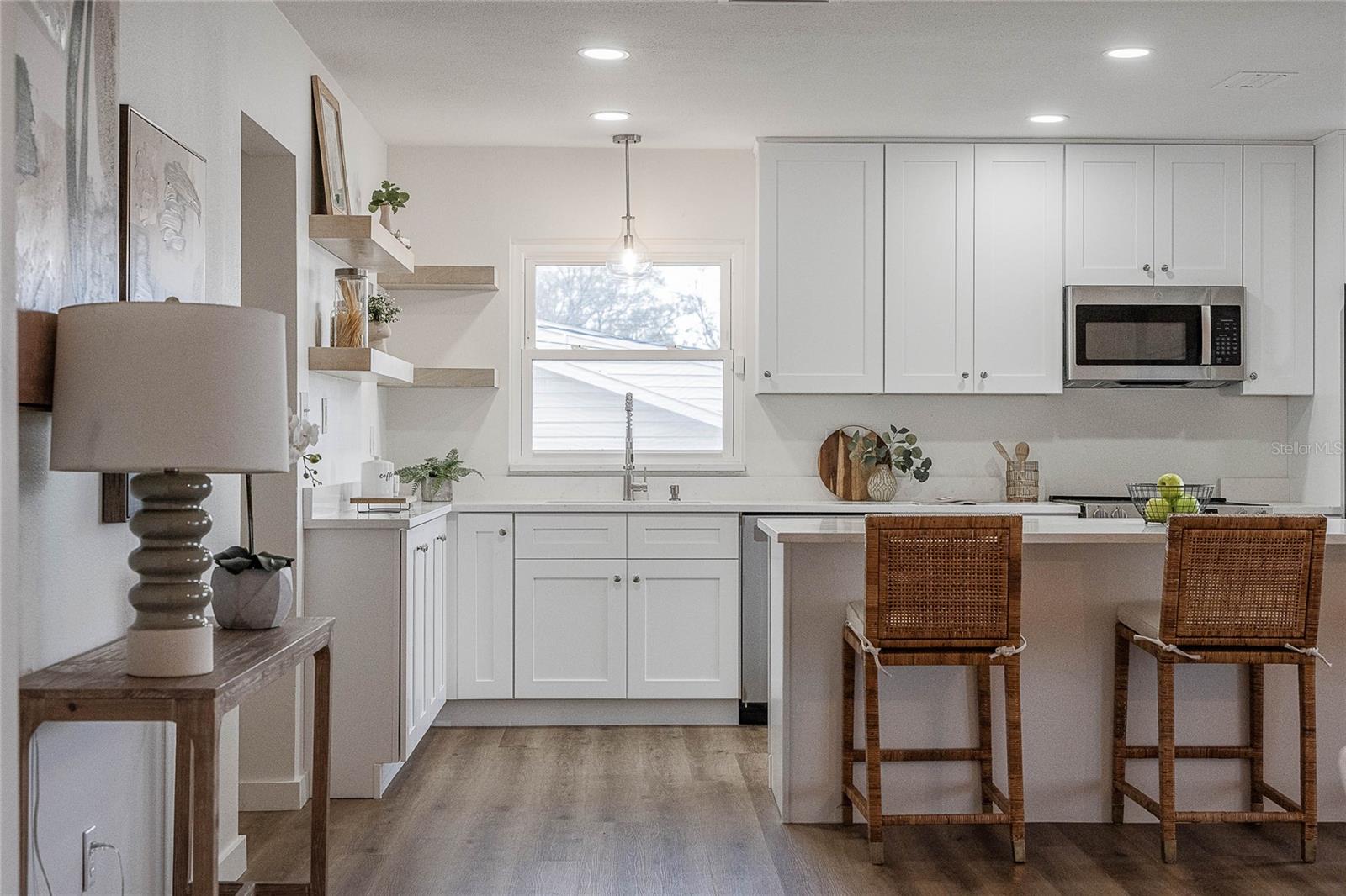 Image 11 of 27 For 4930 Sharon Avenue