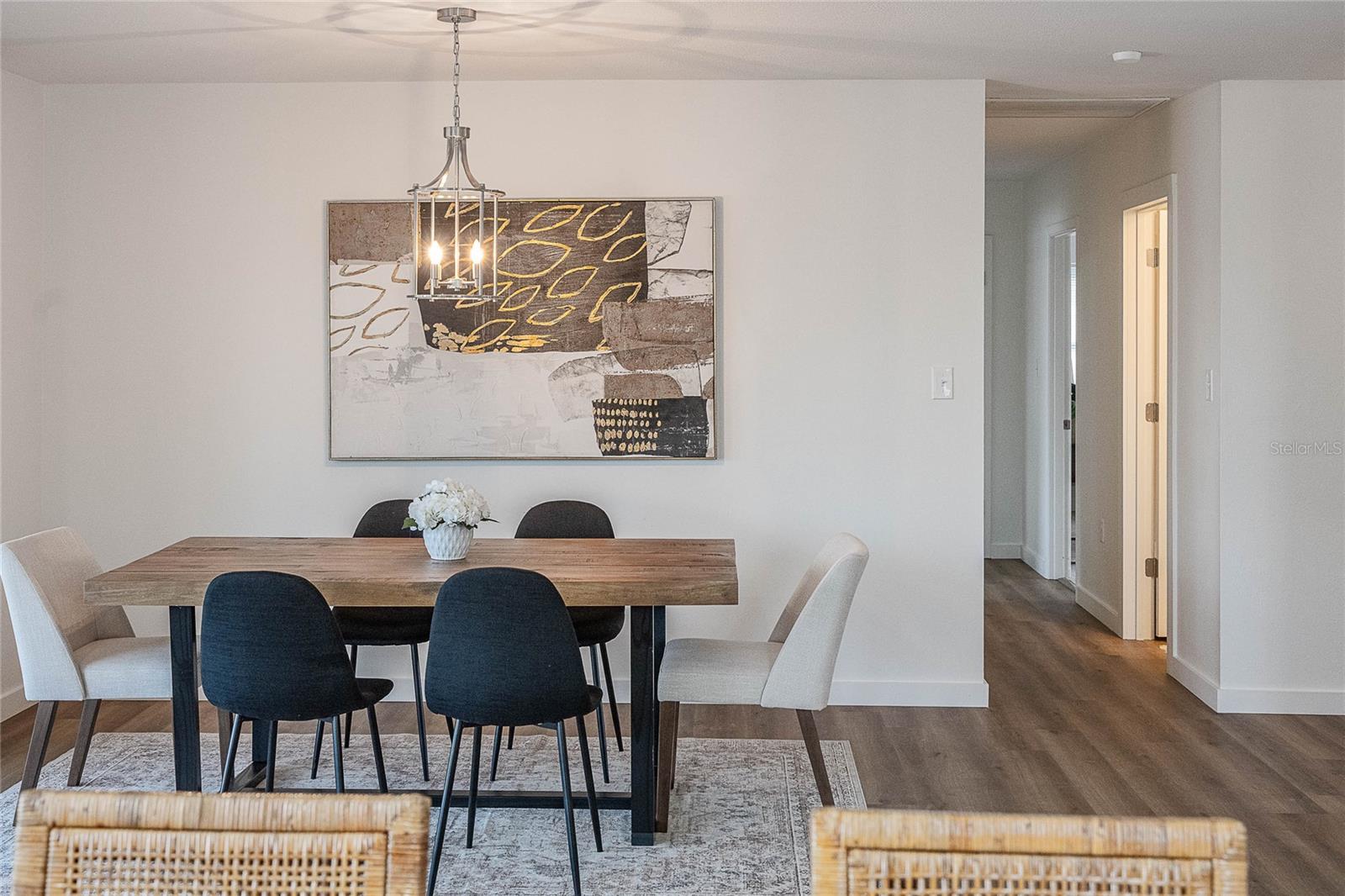 Image 14 of 27 For 4930 Sharon Avenue