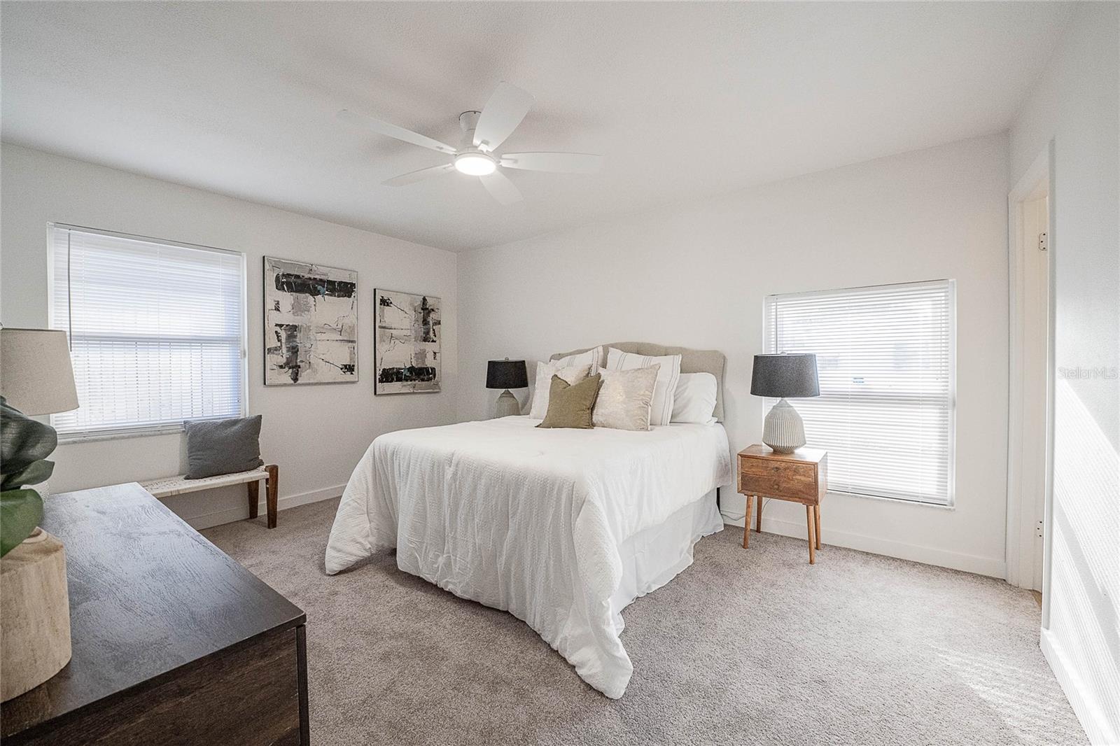 Image 18 of 27 For 4930 Sharon Avenue