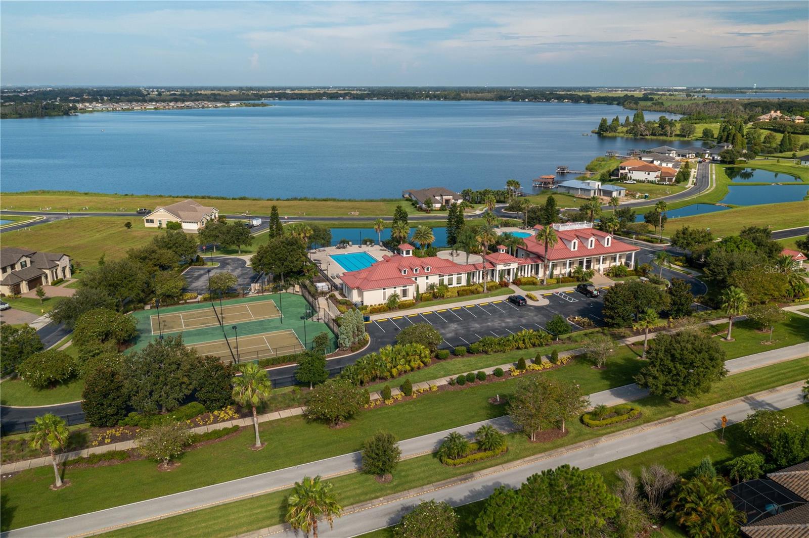 Image 8 of 10 For 473 Waterfern Trail Drive