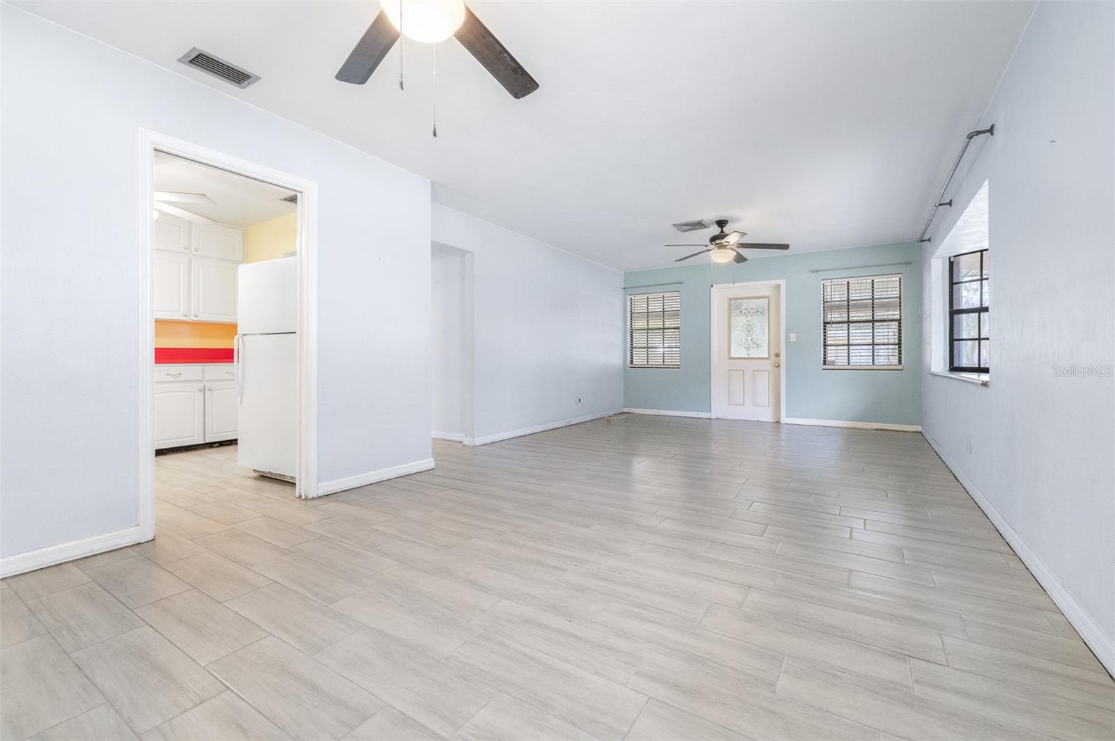 Image 10 of 54 For 319 Granada Road