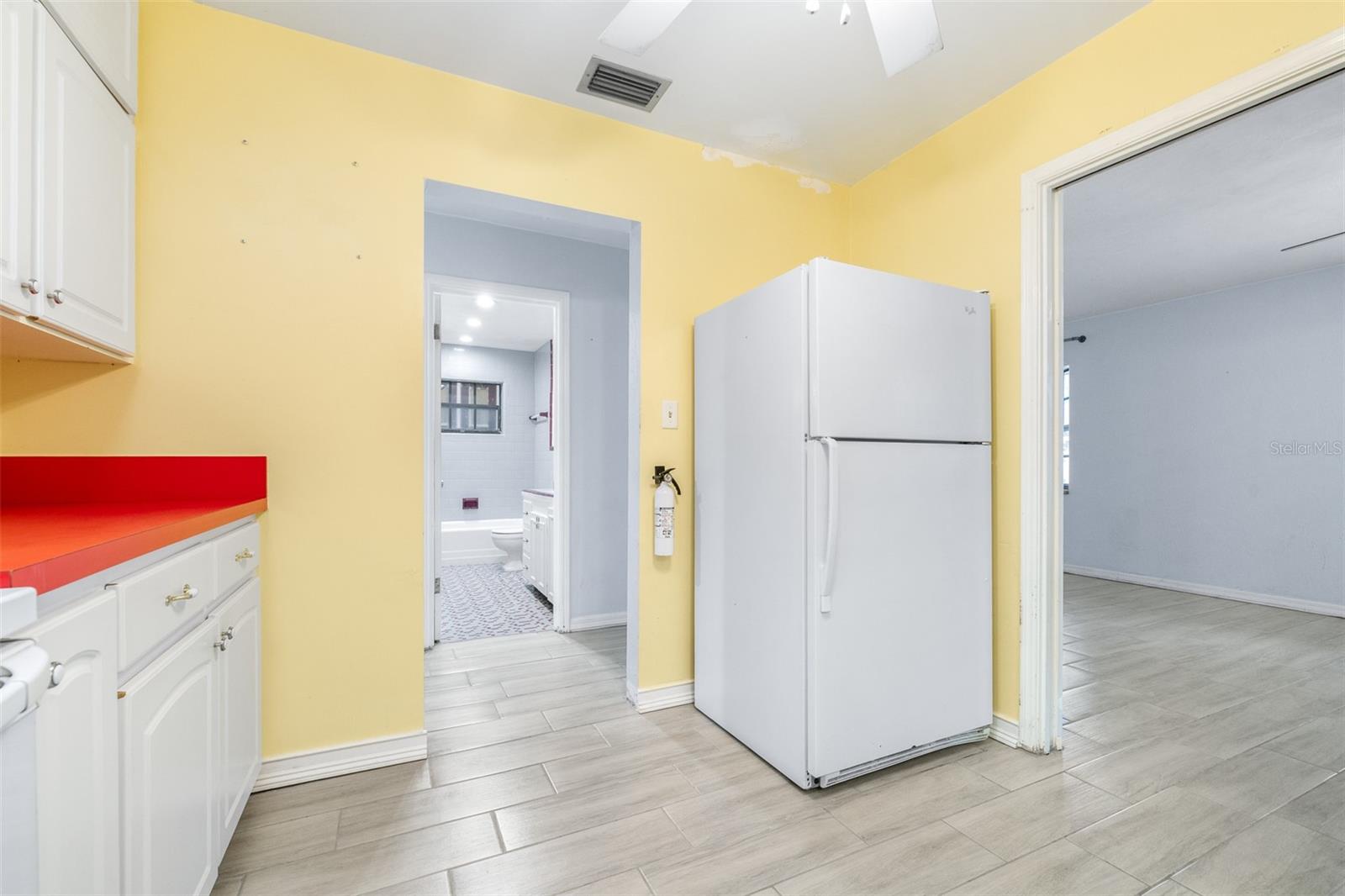 Image 15 of 54 For 319 Granada Road