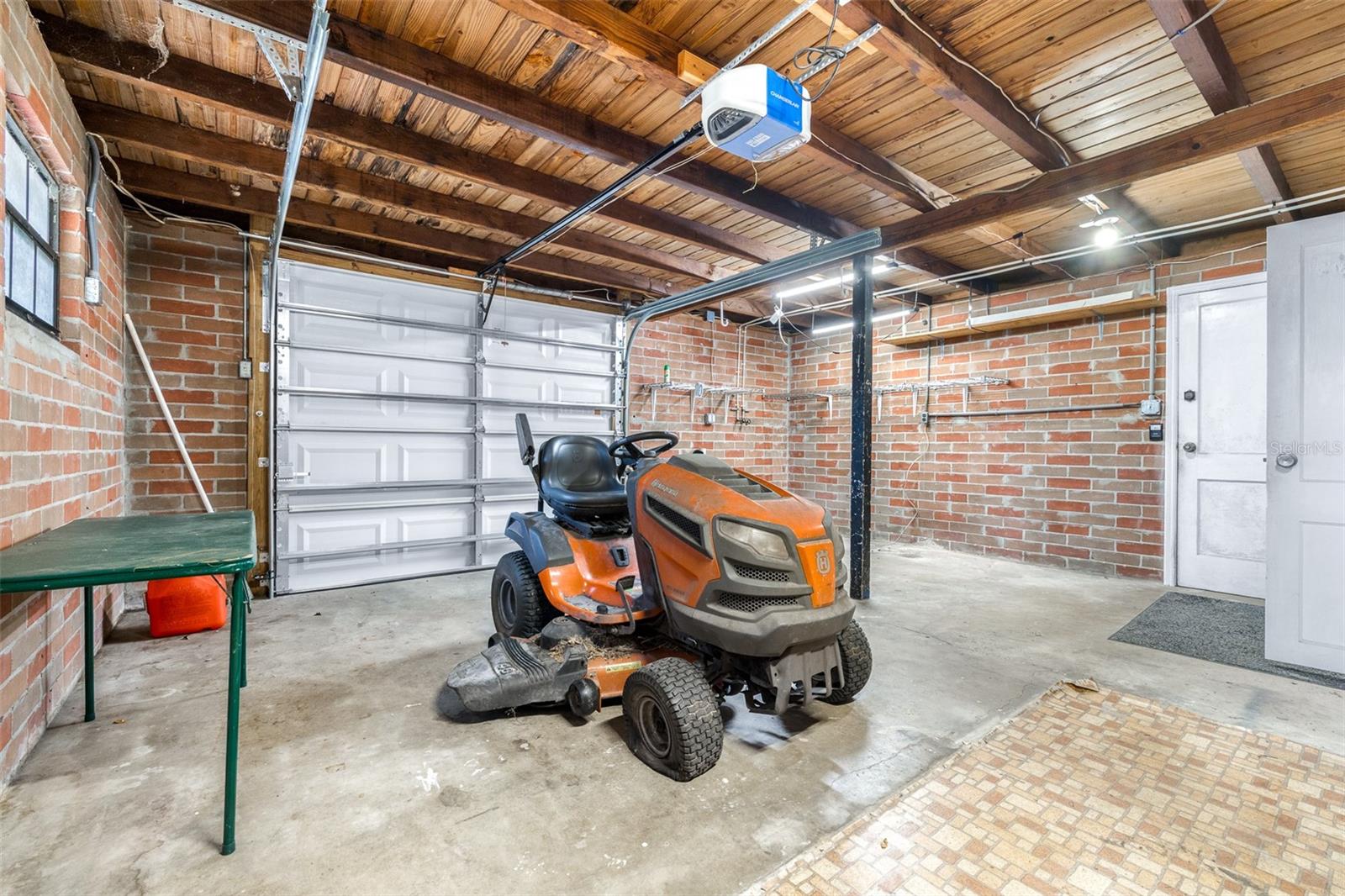 Image 33 of 54 For 319 Granada Road