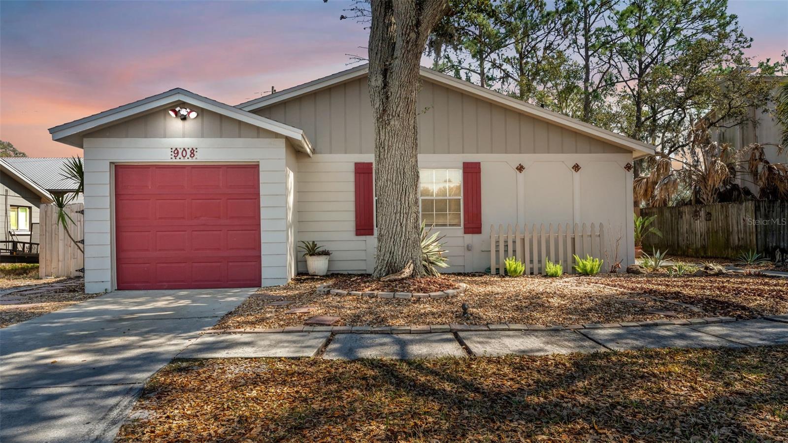 Details for 908 Whisper Lake Drive, WINTER HAVEN, FL 33880