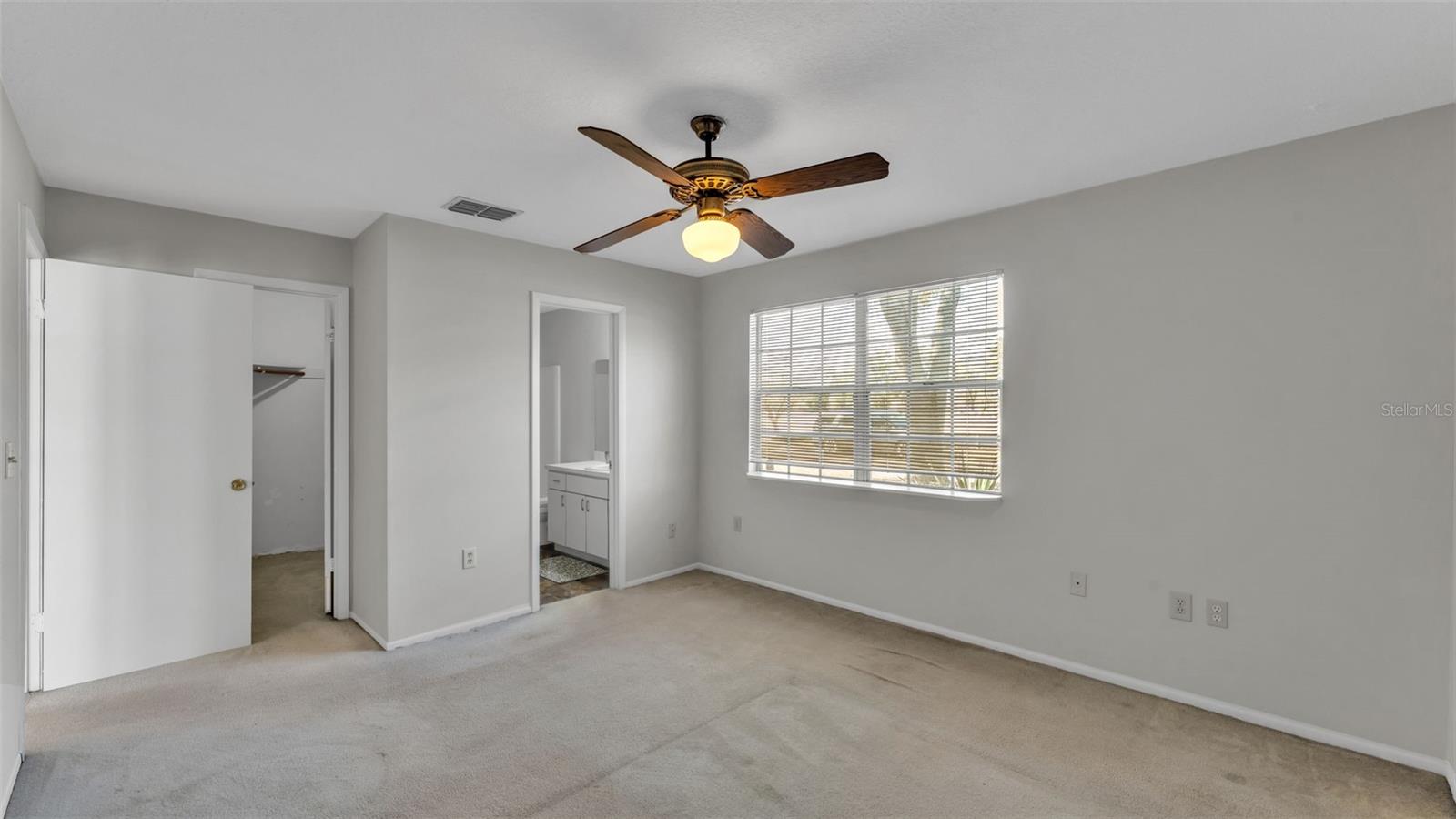 Image 12 of 38 For 908 Whisper Lake Drive