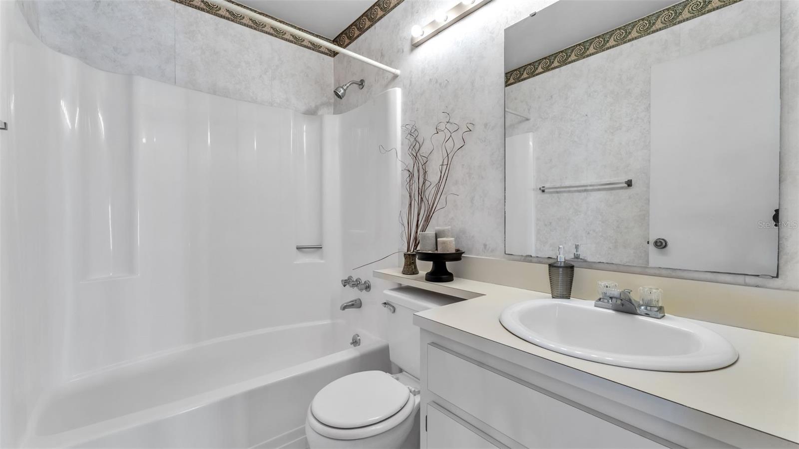 Image 21 of 38 For 908 Whisper Lake Drive