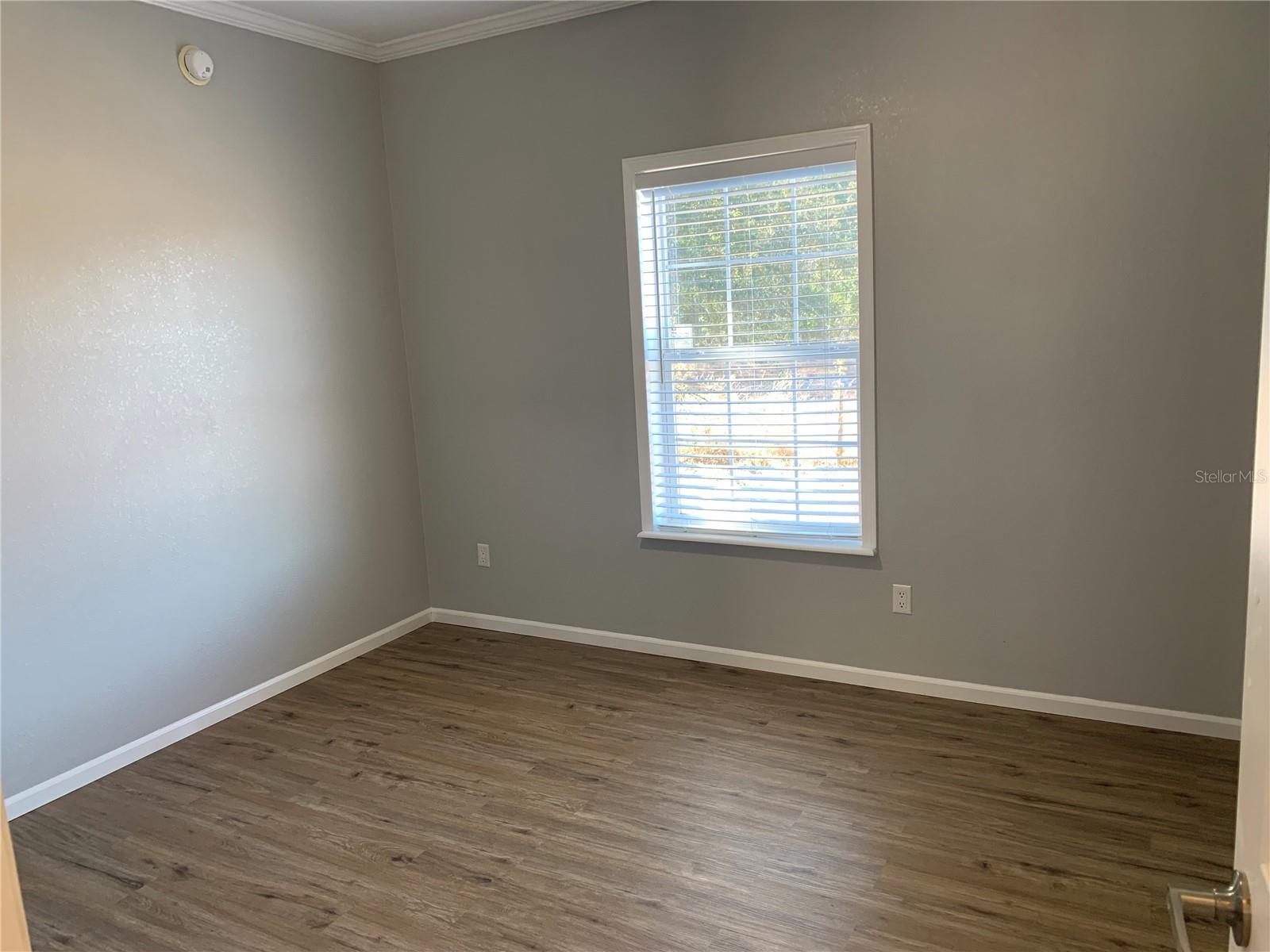 Image 18 of 21 For 2542 Mountain Lake Cutoff Road