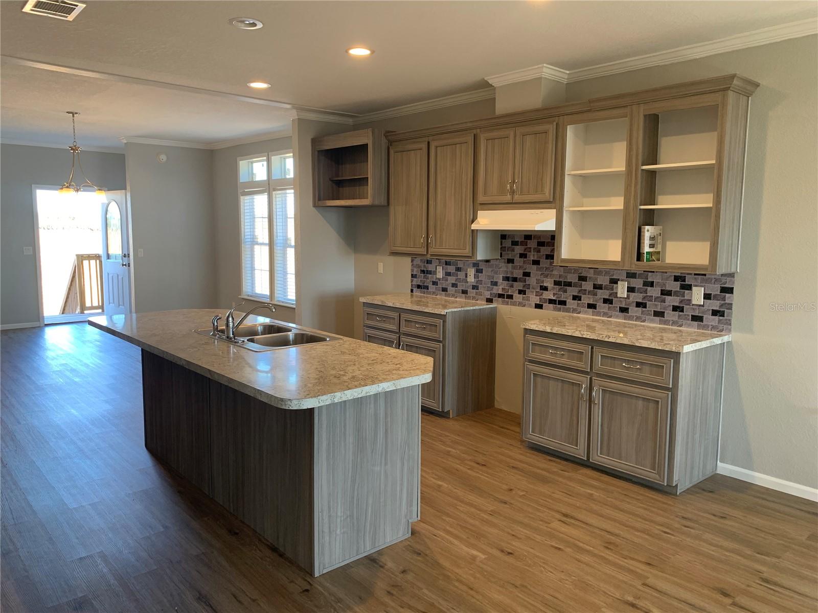 Image 5 of 21 For 2542 Mountain Lake Cutoff Road