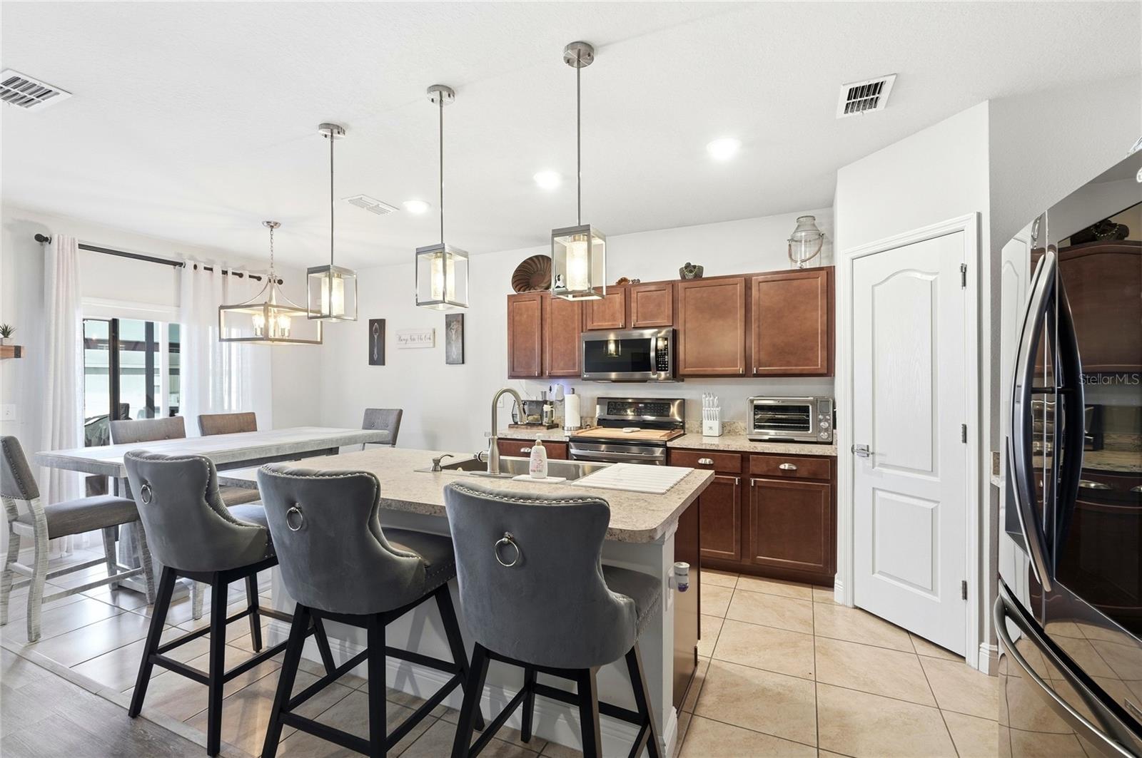 Image 13 of 36 For 224 Tanager Street