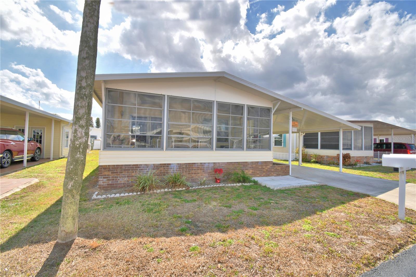 Image 3 of 65 For 4410 Limewood Street