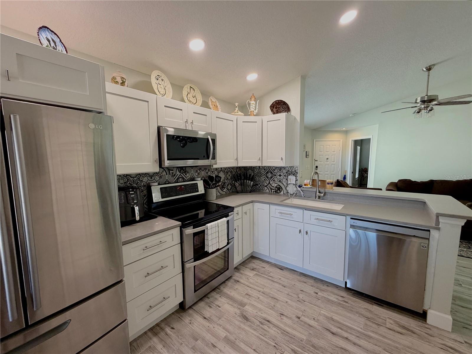 Image 7 of 23 For 1332 Dew Bloom Road