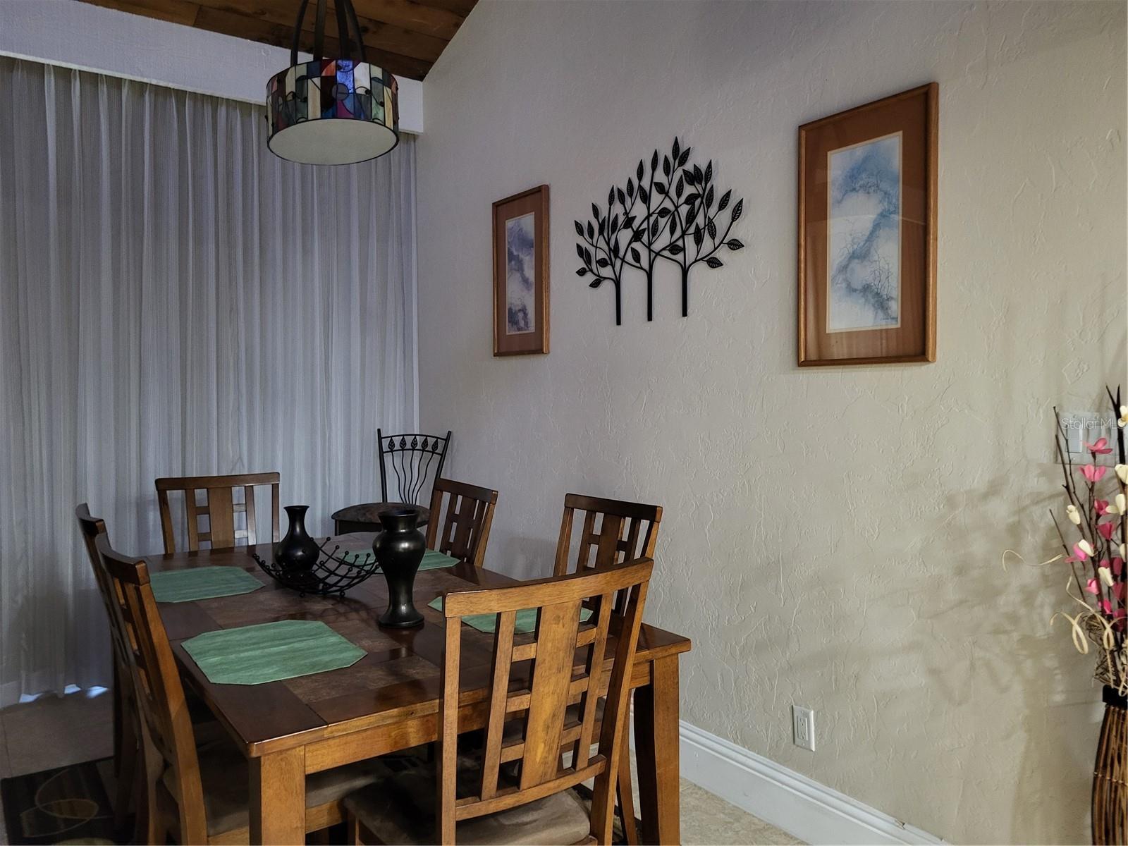 Image 14 of 15 For 706 Olde Camelot Circle 3295-6