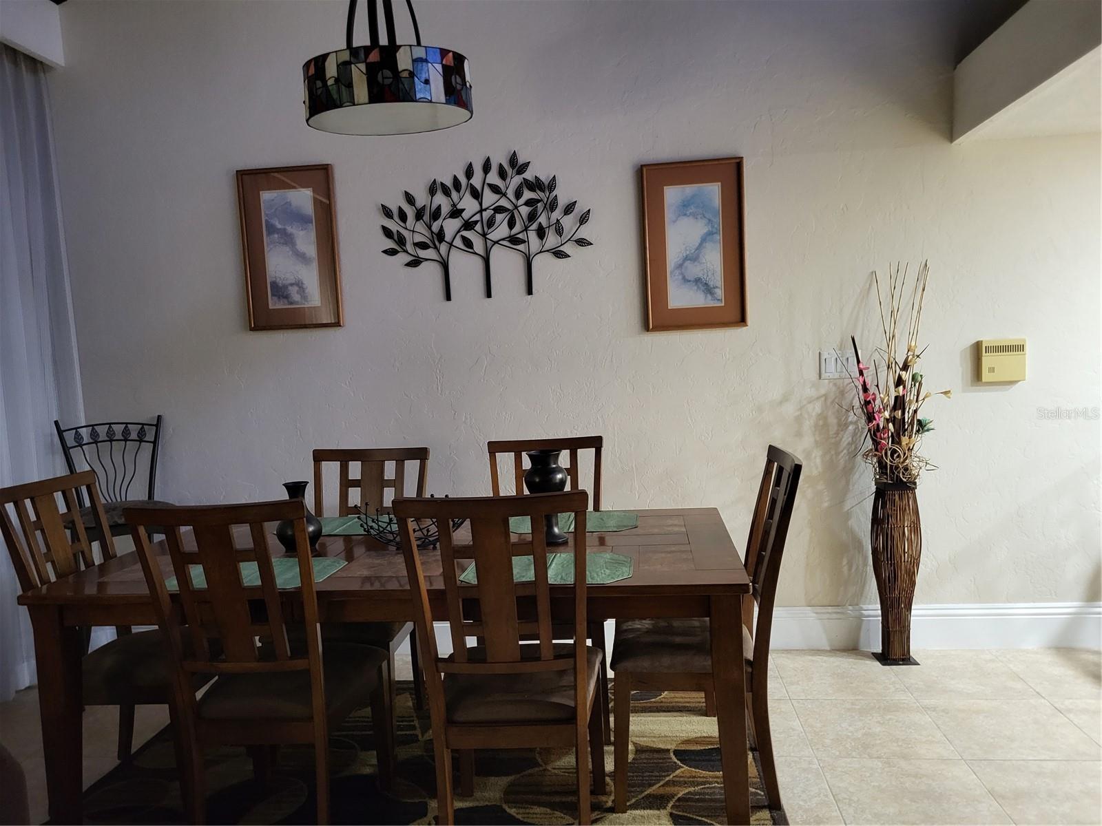 Image 5 of 15 For 706 Olde Camelot Circle 3295-6