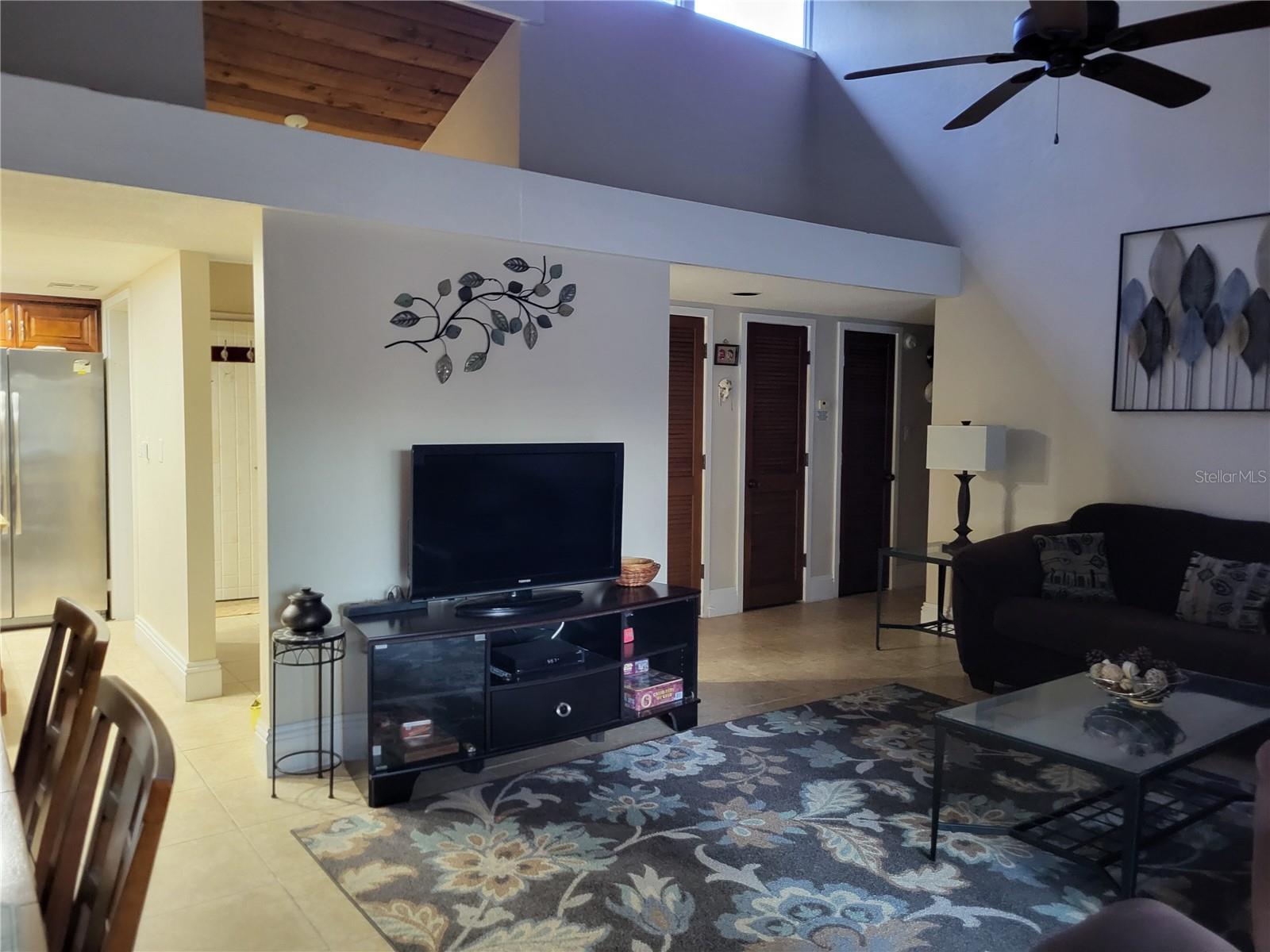 Image 7 of 15 For 706 Olde Camelot Circle 3295-6