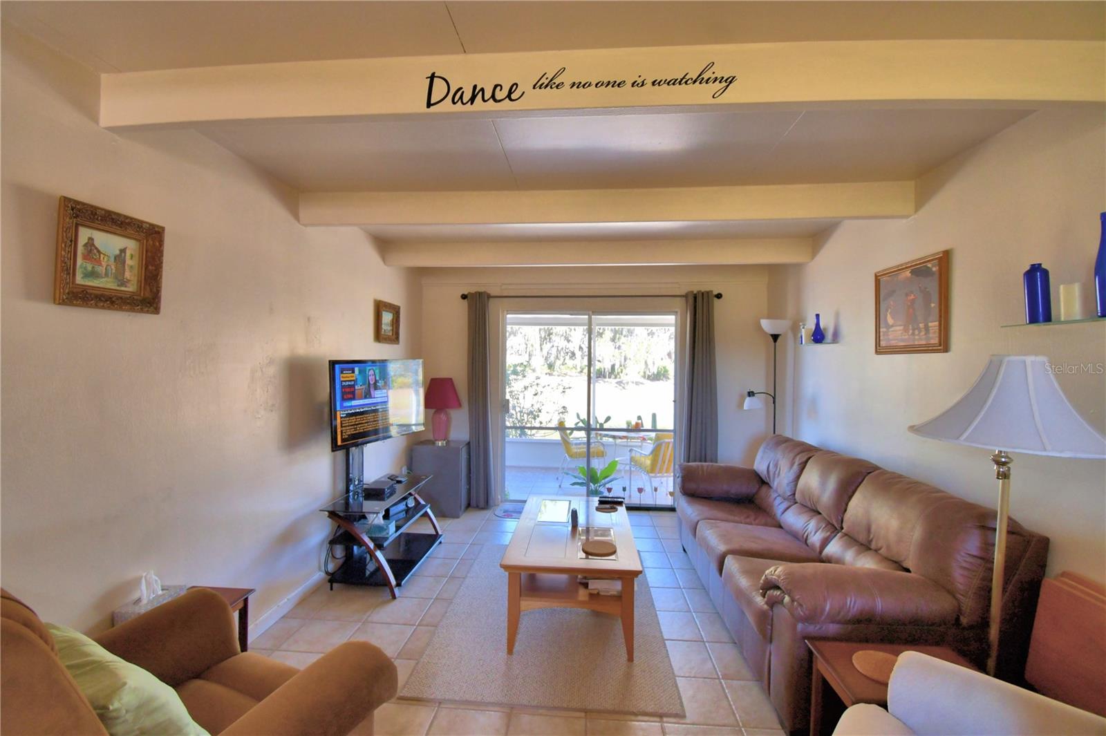 Image 11 of 49 For 2319 Club Circle