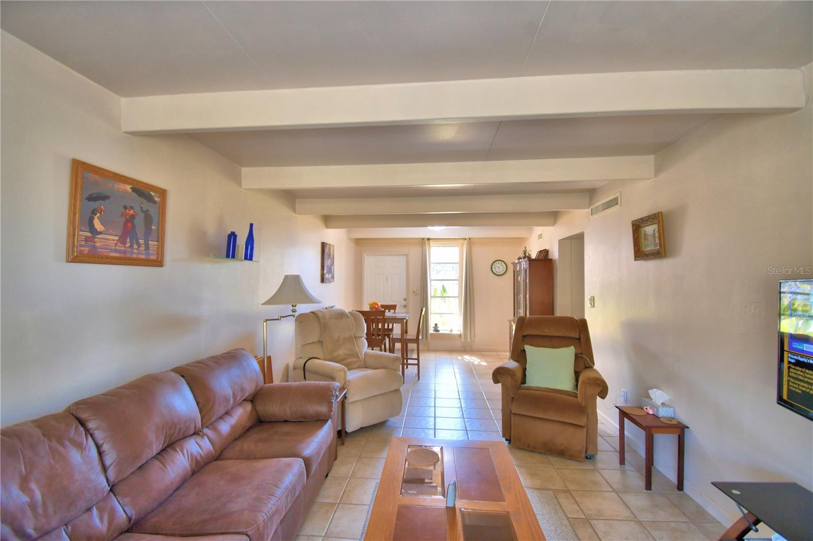 Image 14 of 49 For 2319 Club Circle