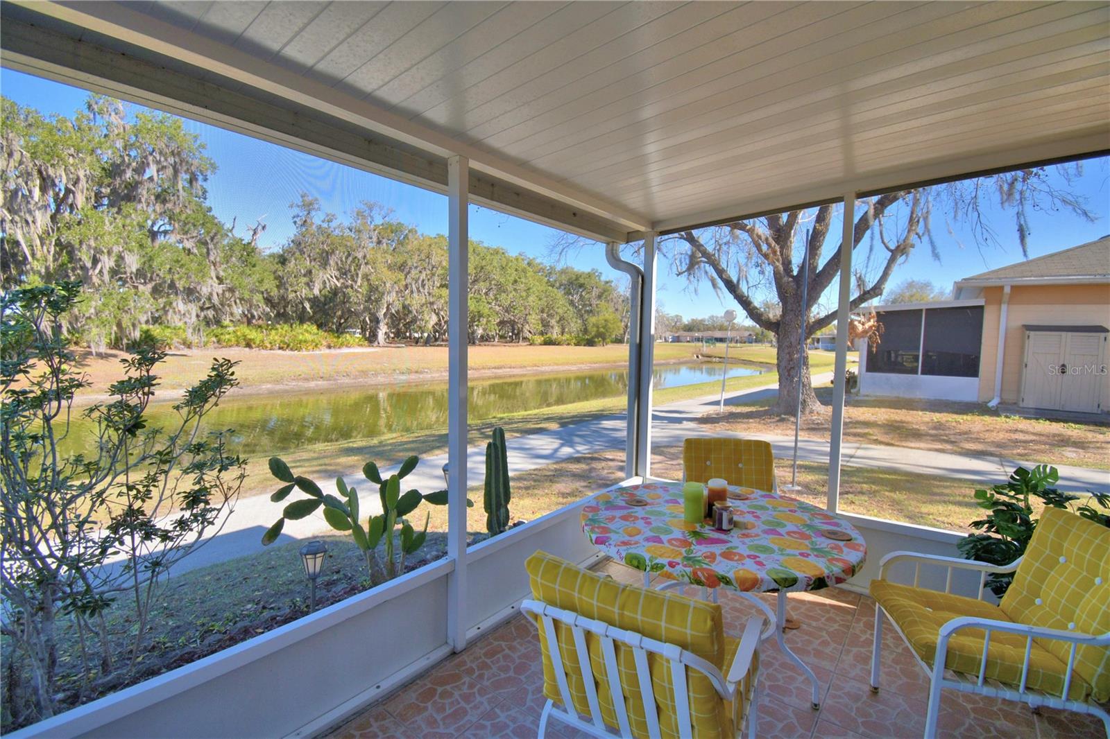 Image 23 of 49 For 2319 Club Circle