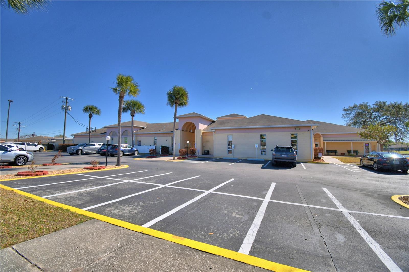 Image 31 of 49 For 2319 Club Circle