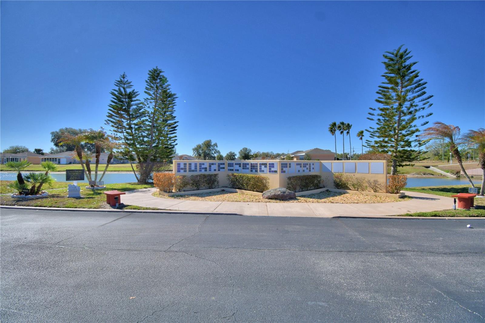 Image 32 of 49 For 2319 Club Circle