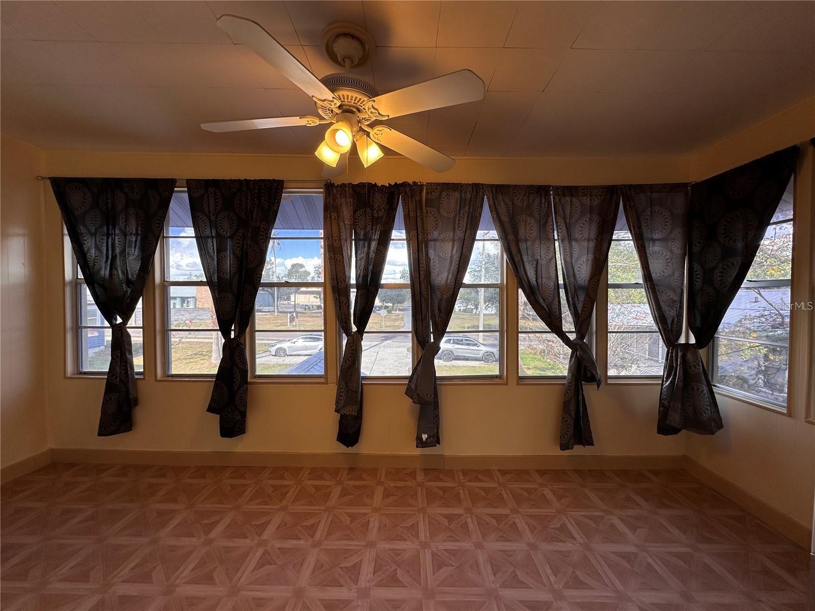 Image 24 of 24 For 1025 Main Street B