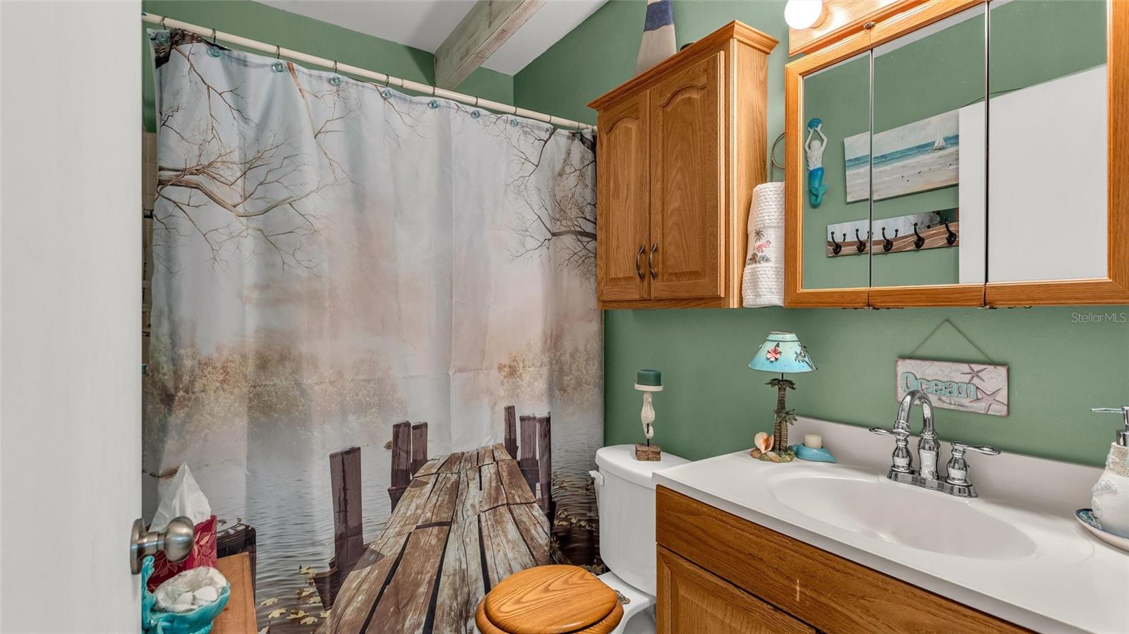 Image 12 of 33 For 5109 Club Circle