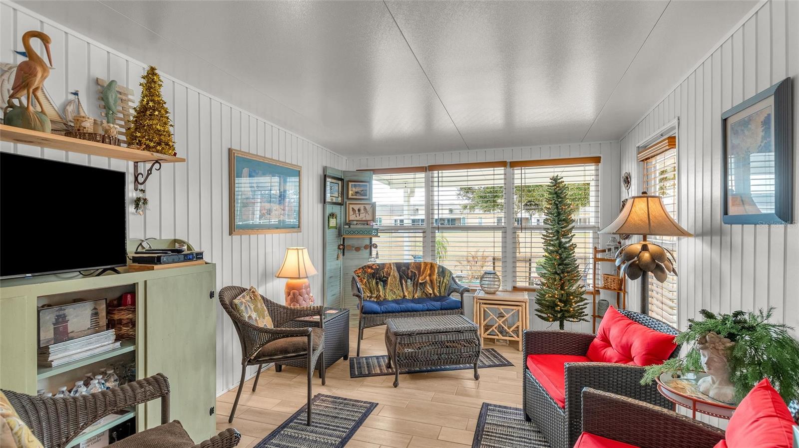 Image 3 of 33 For 5109 Club Circle