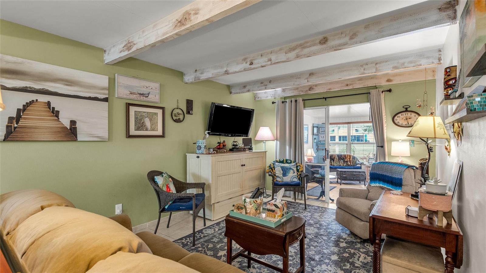 Image 8 of 33 For 5109 Club Circle