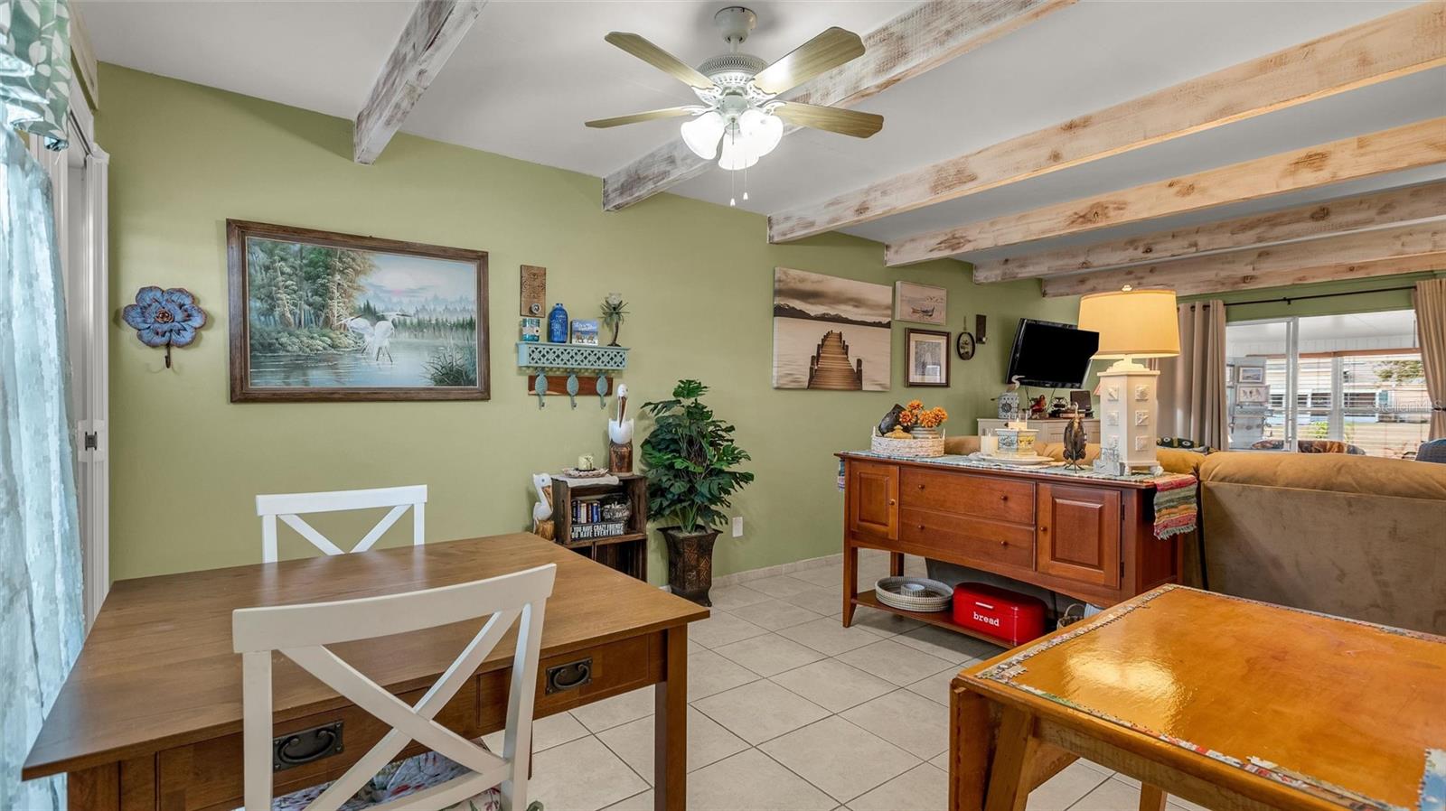 Image 9 of 33 For 5109 Club Circle