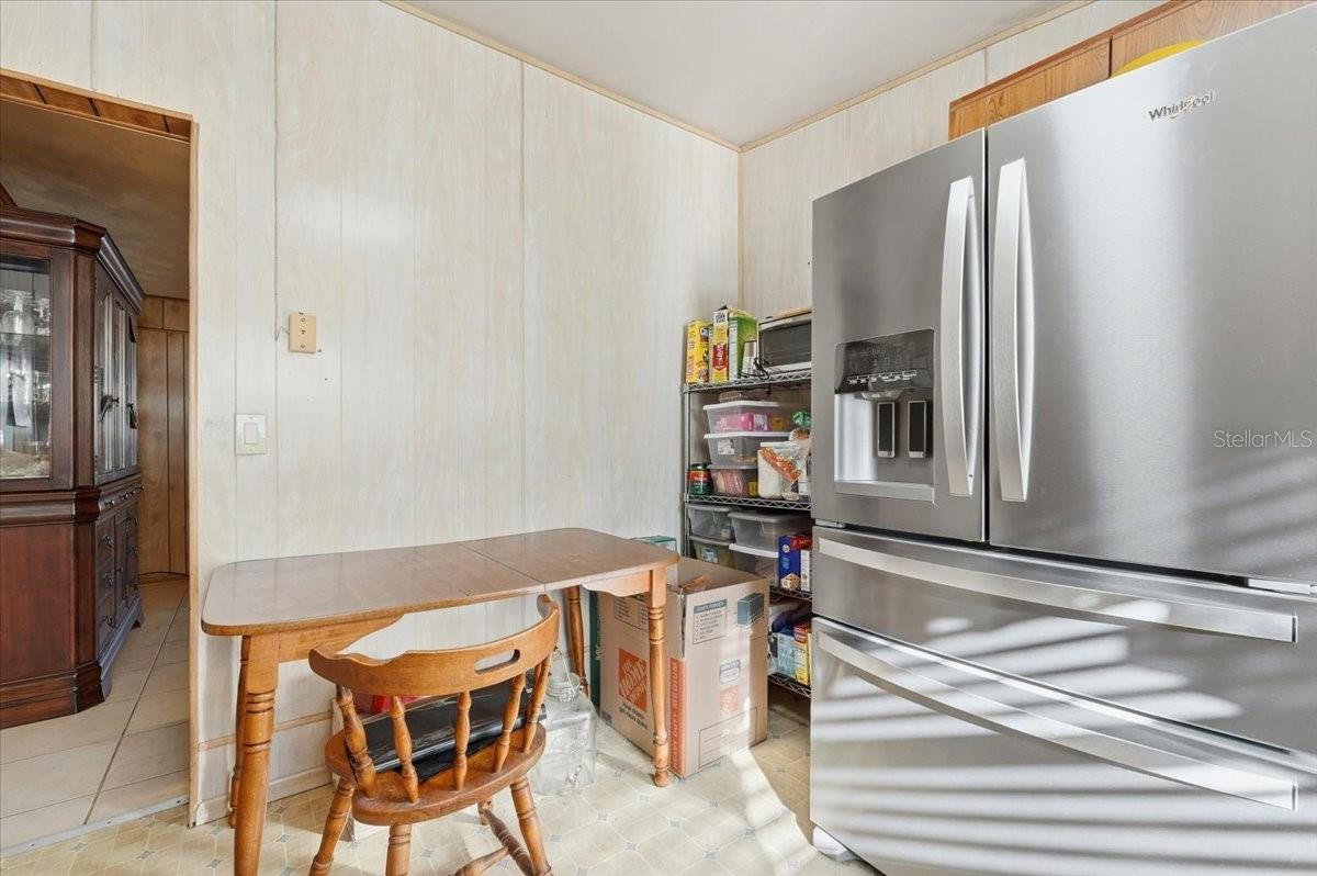 Image 20 of 44 For 111 Sunset Drive E