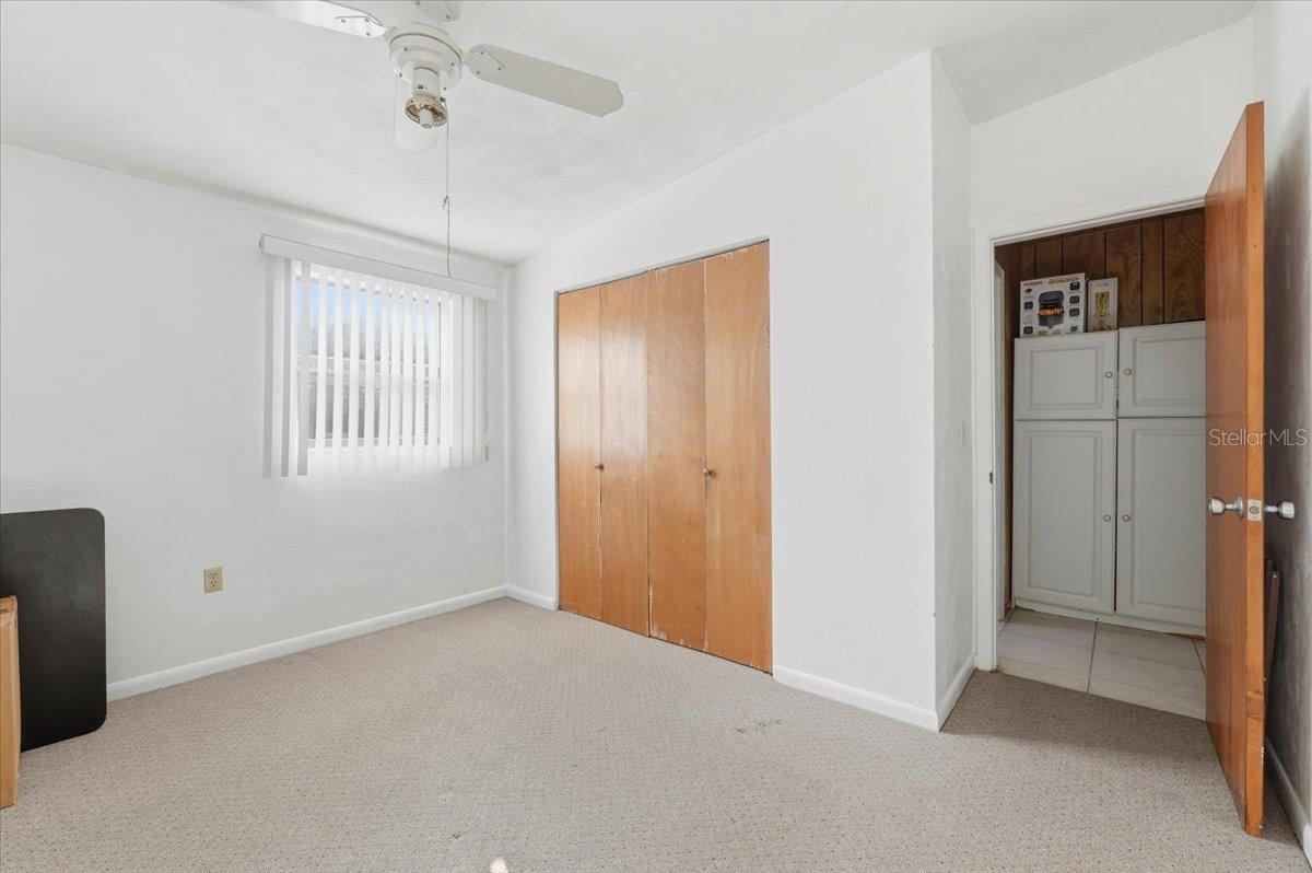 Image 37 of 44 For 111 Sunset Drive E