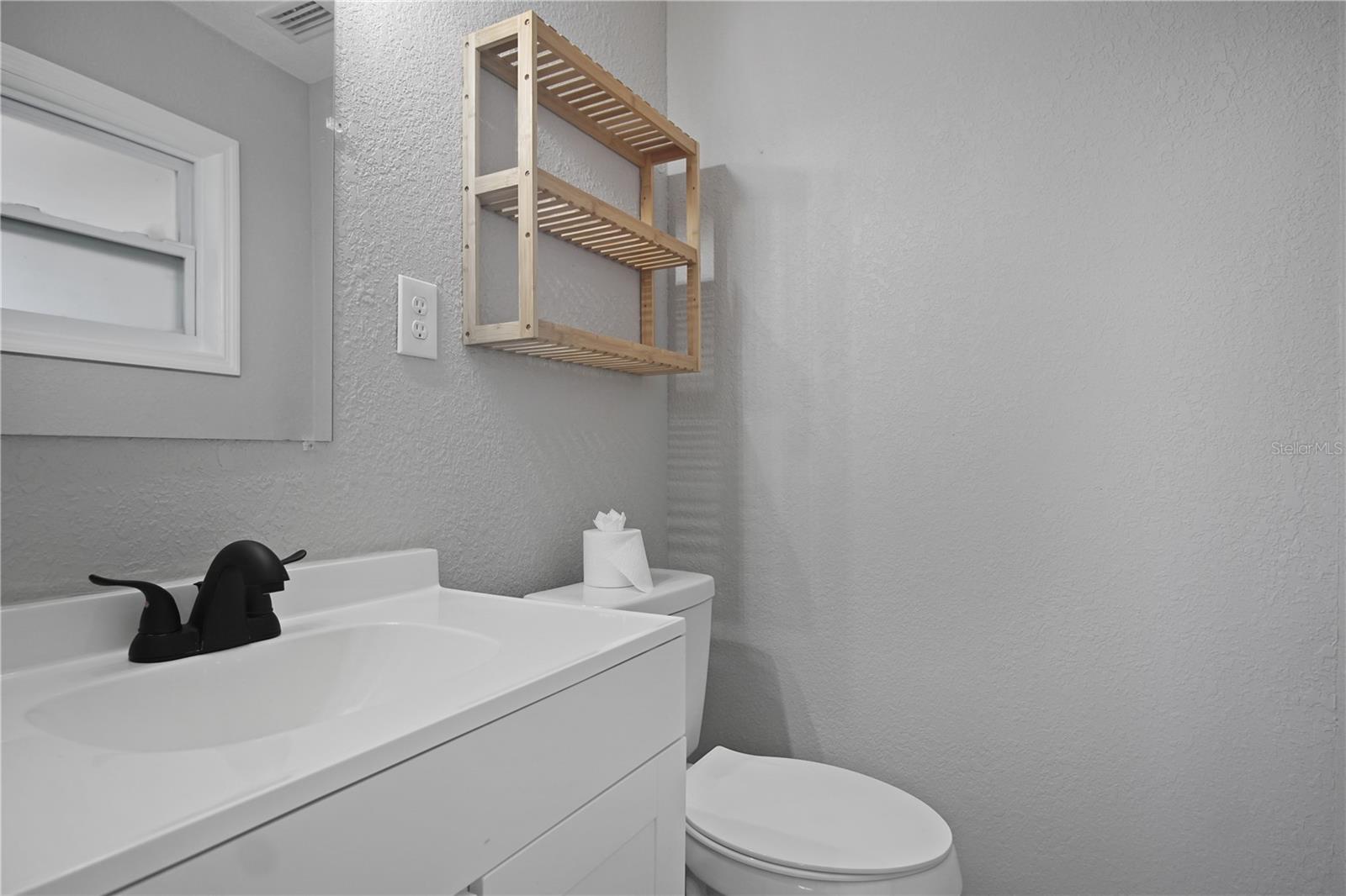 Image 11 of 26 For 213 Bougainvillea Avenue