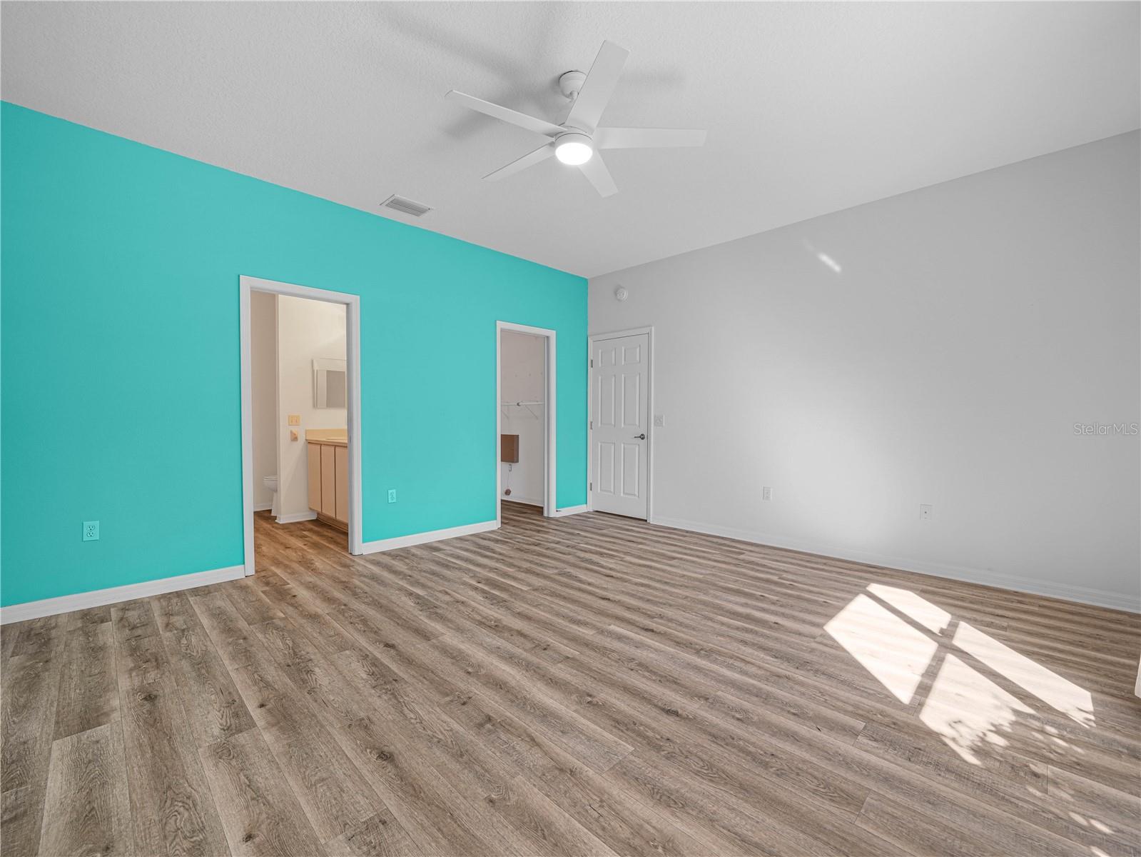 Image 21 of 62 For 4115 Aberdeen Lane