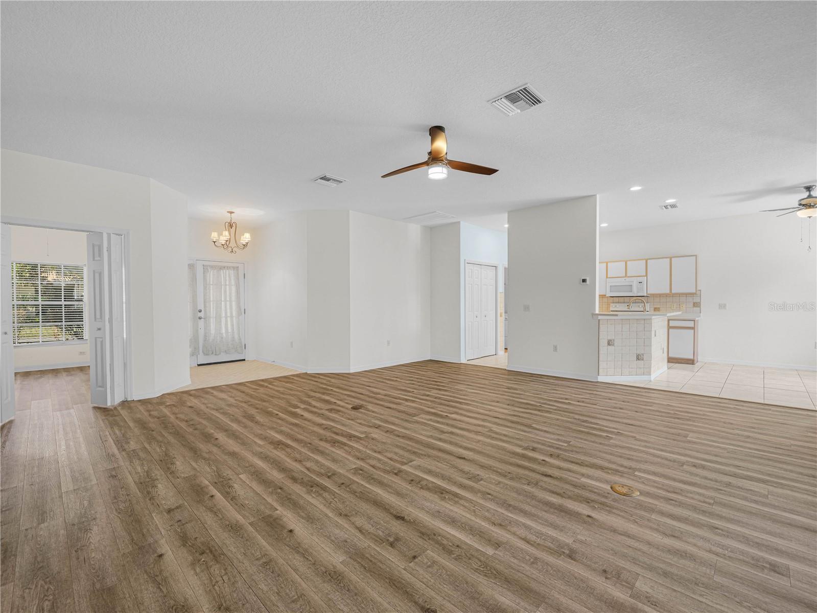 Image 4 of 62 For 4115 Aberdeen Lane