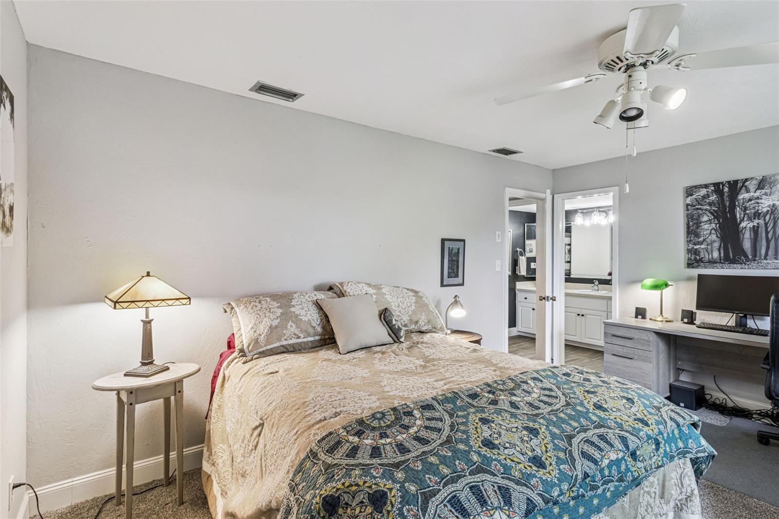 Image 15 of 20 For 62 Nottingham Way