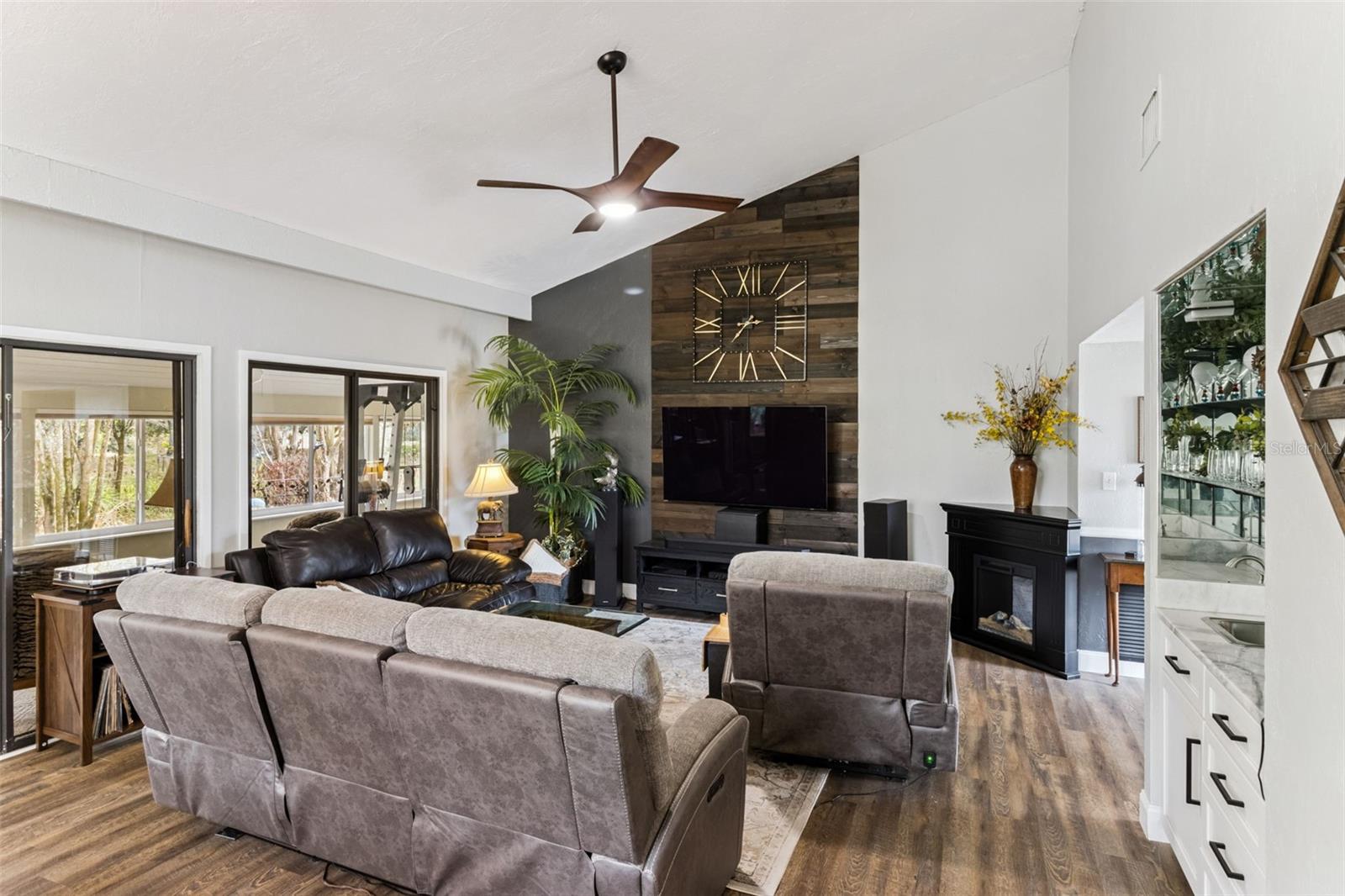 Image 5 of 20 For 62 Nottingham Way