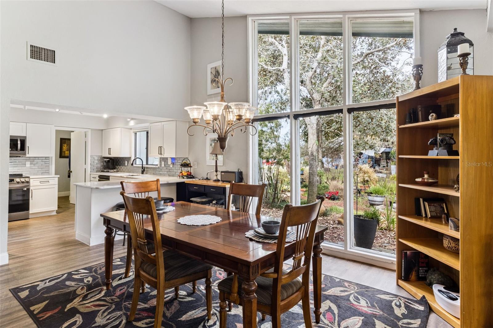 Image 7 of 20 For 62 Nottingham Way