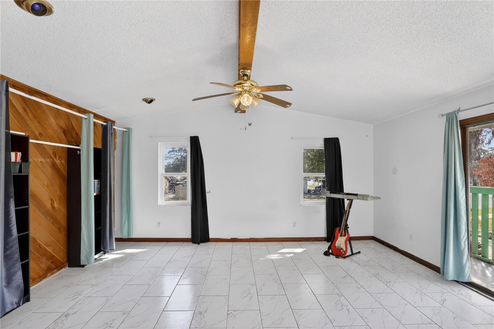 Image 15 of 39 For 8071 Rhea Circle