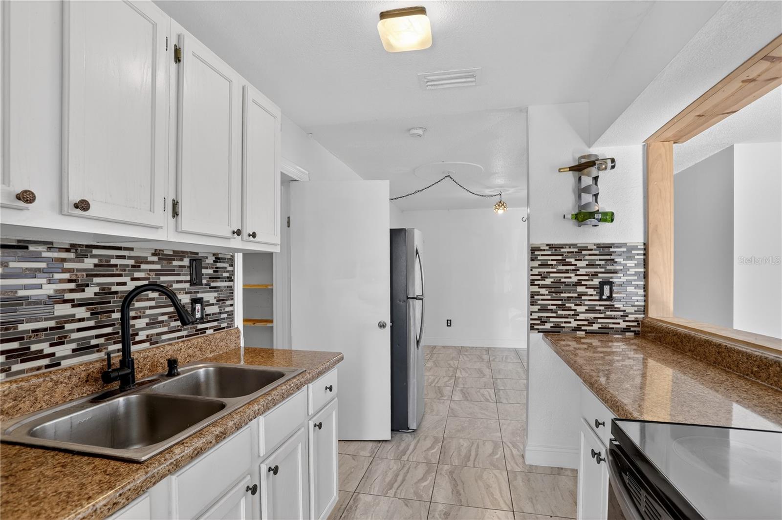 Image 3 of 39 For 8071 Rhea Circle