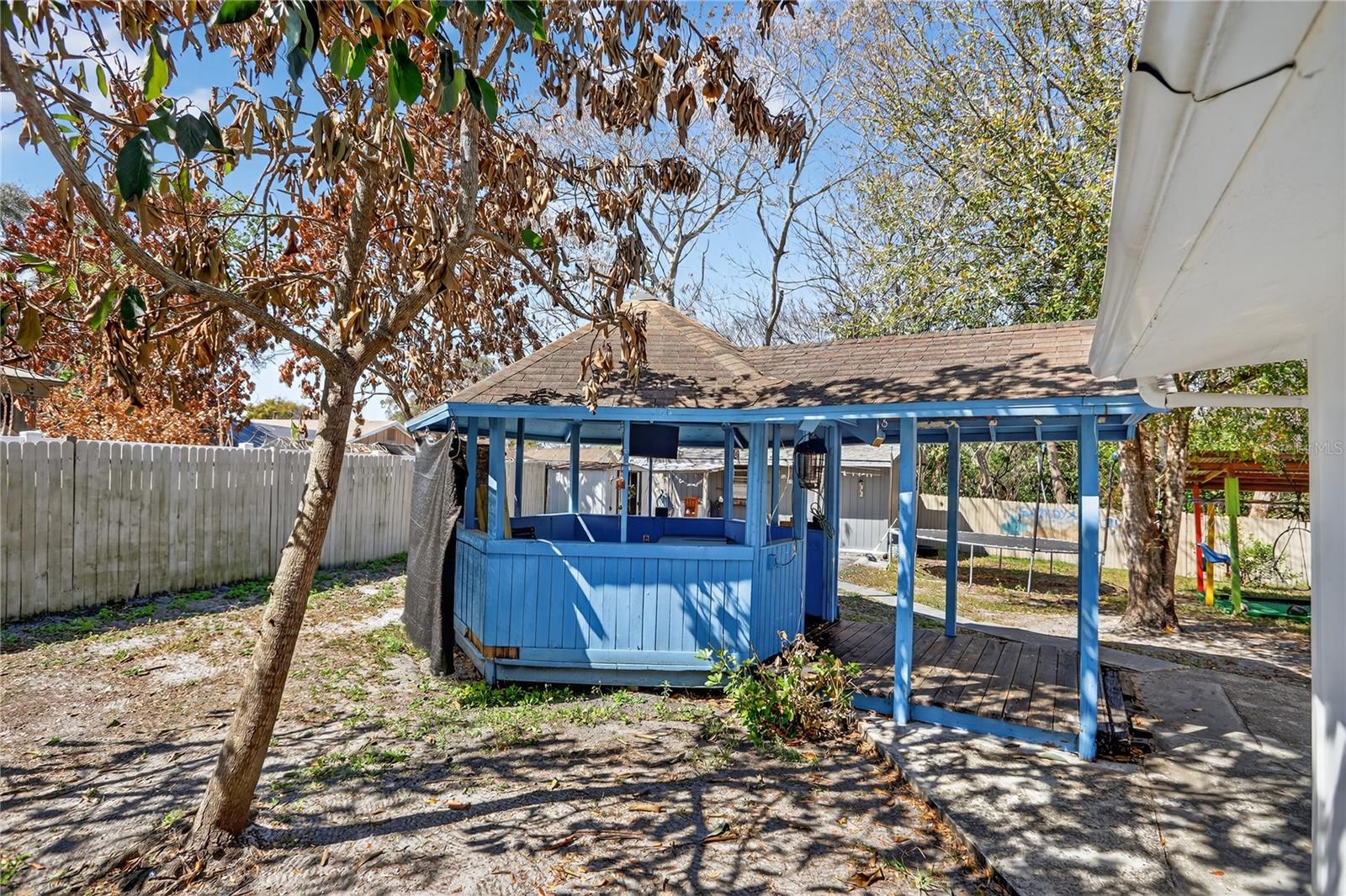 Image 36 of 39 For 8071 Rhea Circle