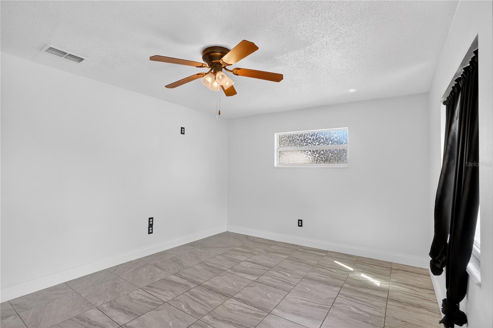 Image 9 of 39 For 8071 Rhea Circle