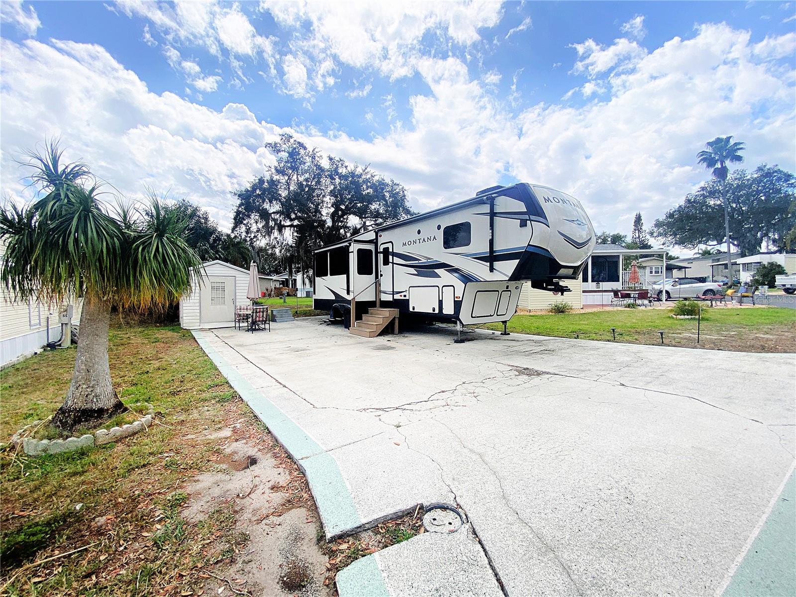 Image 3 of 10 For 7350 Midway Lane 54