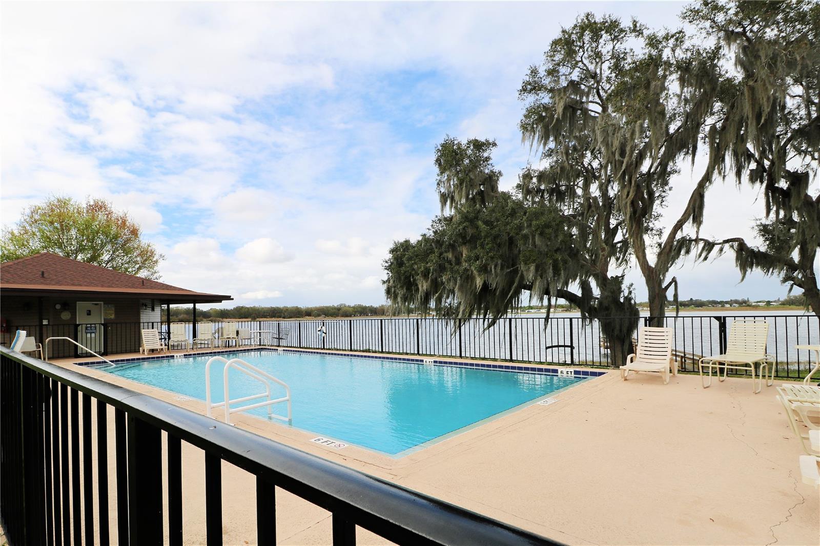 Image 5 of 10 For 7350 Midway Lane 54