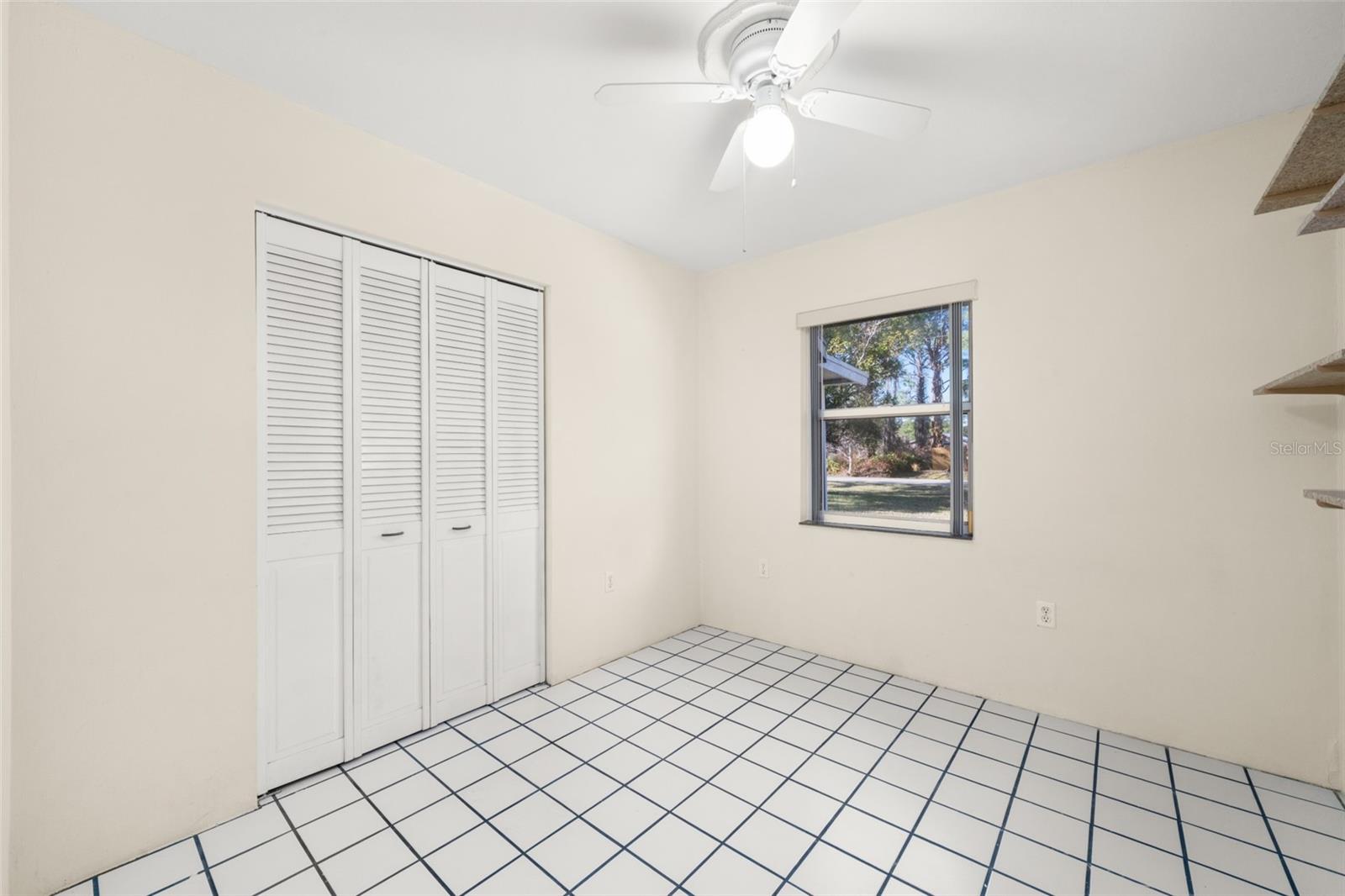 Image 28 of 47 For 1273 Woodbury Avenue