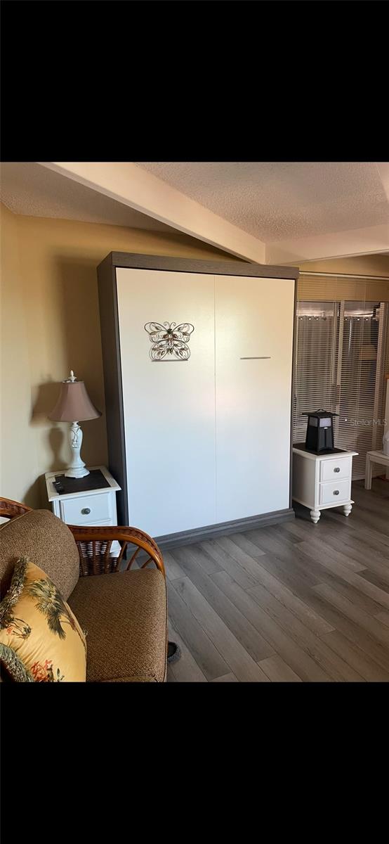 Image 11 of 36 For 1217 Club Circle