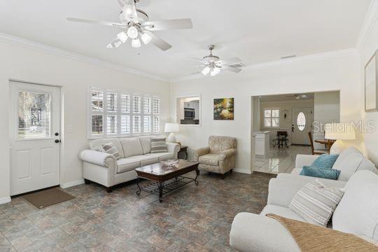 Image 17 of 51 For 10744 Beach Parkway