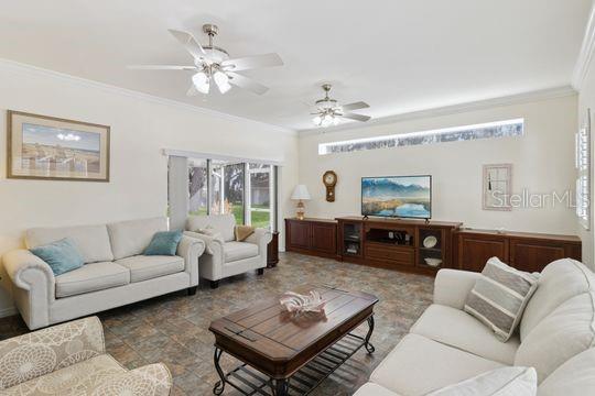 Image 18 of 51 For 10744 Beach Parkway